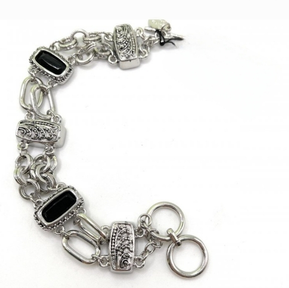 Cookie Lee Silver Tone Black stone Toggle Bracelet Adjustable - Picture 6 of 6